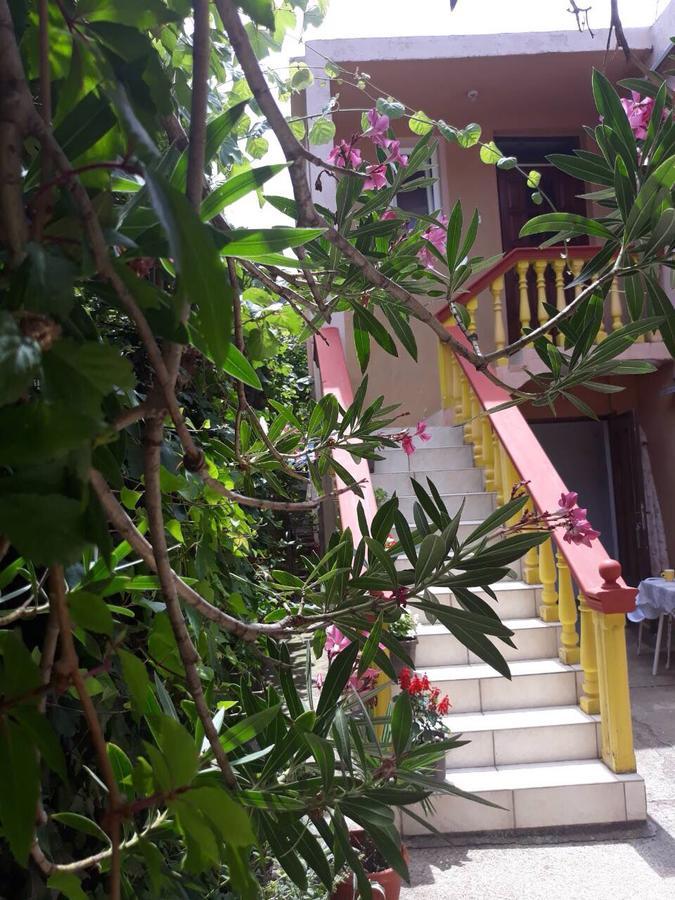 Apartman Tatjana Sutomore Exteriér fotografie
