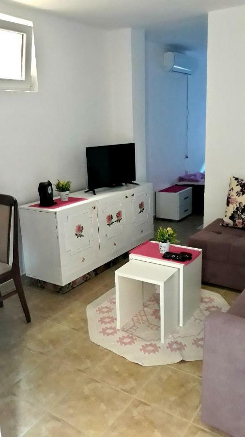 Apartman Tatjana Sutomore Exteriér fotografie
