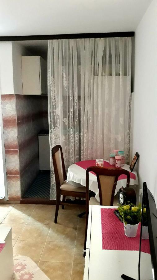 Apartman Tatjana Sutomore Exteriér fotografie